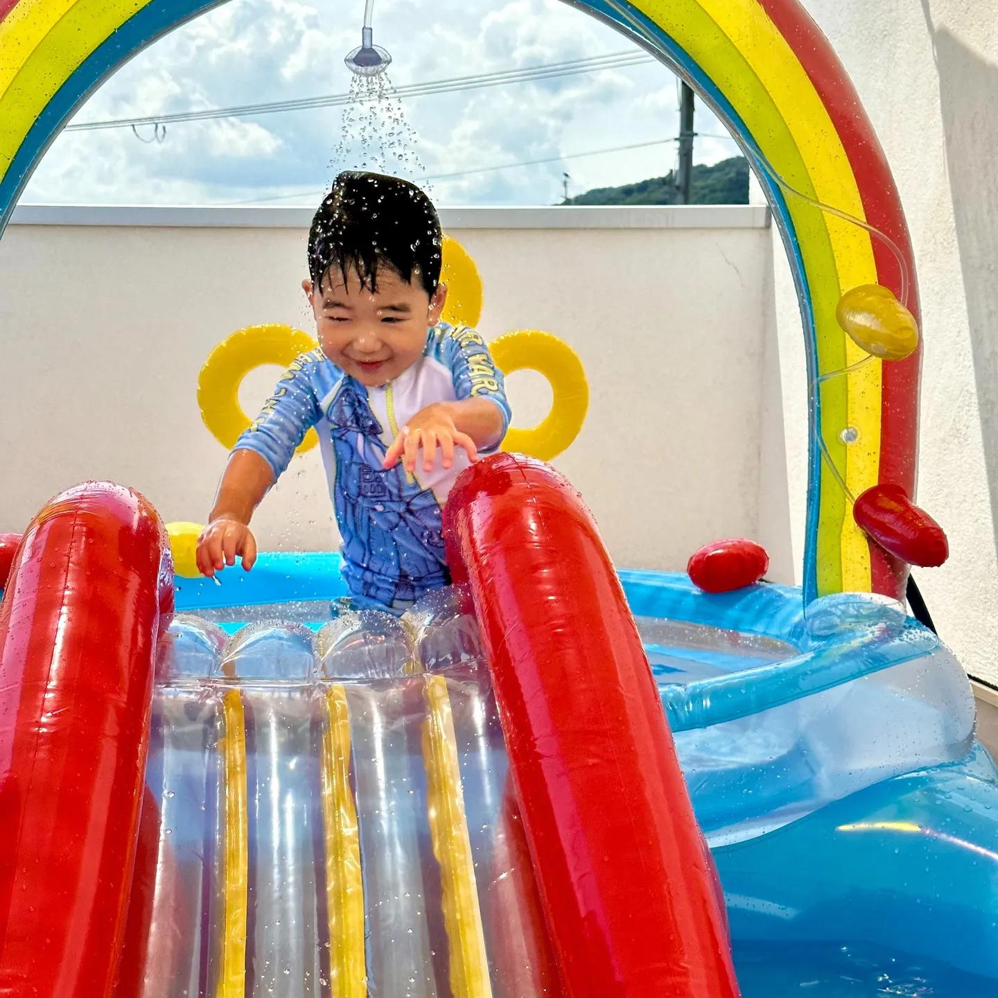 Sunny days, pool plays! 🏊‍♂️😎